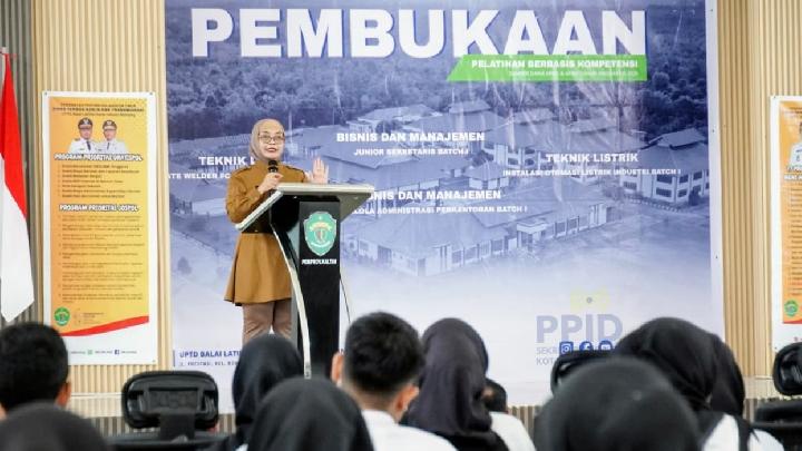 Wali Kota Neni Moerniaeni Buka Pelatihan Vokasi di BLKI Bontang Lestari