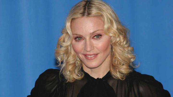 Alasan di Balik Batalnya Proyek Film Biopik Madonna