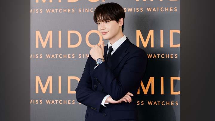 Lee Jong Suk Didapuk jadi Duta Merek Asia MIDO, Pakai Koleksi Ocean Star 200