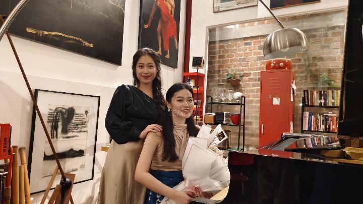 Ketika Piano dan Vokal Melukiskan Konflik Lewat Musik