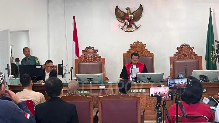 Polisi: Sekuriti Saksikan Geledah Rumah Roy Suryo