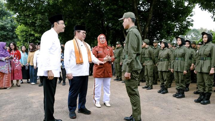 Gubernur Pramono Anung Terharu Teringat Masa Lalu di Open House Sekolah Rakyat