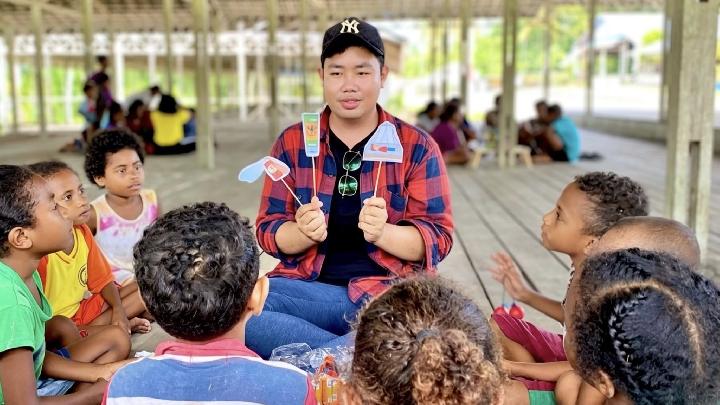Membuka Akses Pendidikan bagi Anak-anak di Timur Indonesia