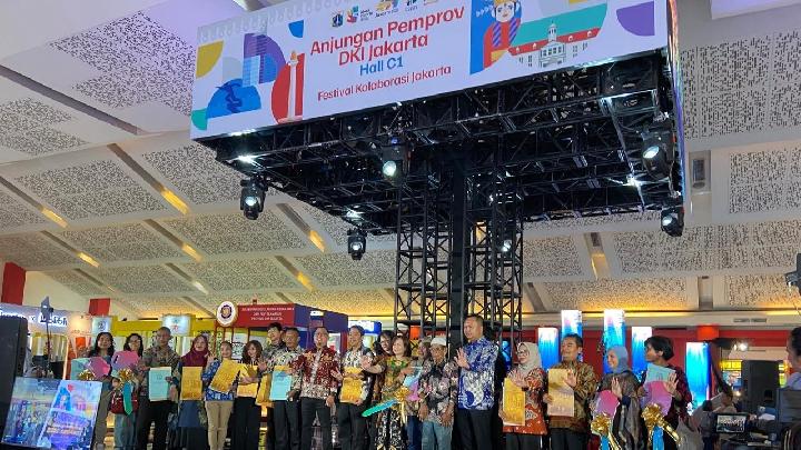 Bayar PKB Tepat Waktu, Wajib Pajak Dapat Apresiasi dari Bapenda DKI Jakarta dan Jasa Raharja