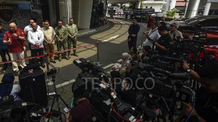 Mengapa Kapuspen yang Umumkam Pengunduran Febrie Adriansyah