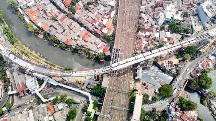 LRT Jakarta Fase 1B Veldrome-Manggarai Tersambung 100 Persen