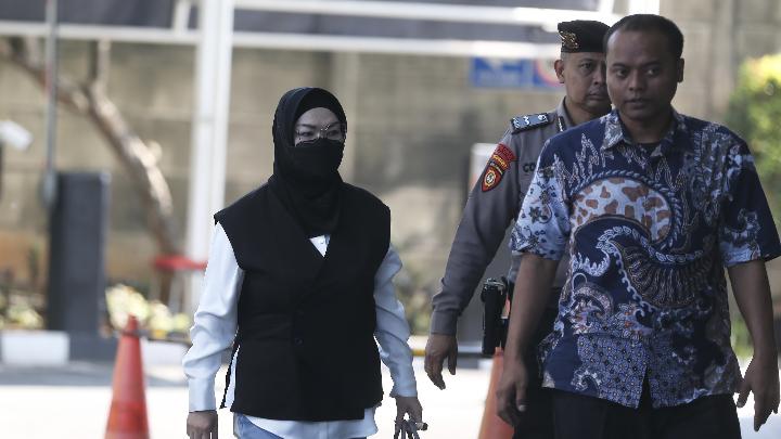 Bupati Sukoharjo Etik Suryani Tiba di KPK Sesuai Kena OTT