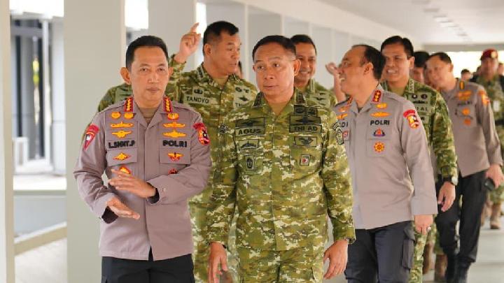 Bertemu Panglima, Kapolri: Ada Upaya Memecah Belah Polri-TNI