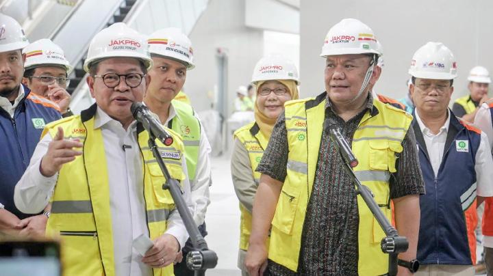 Pramono Minta Dishub Mengurai Kemacetan Setelah JPO Tendean Ditabrak Truk