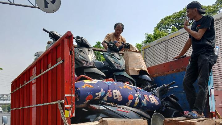 Polisi Bongkar Penyelundupan 12 Motor Curian ke Sumatera