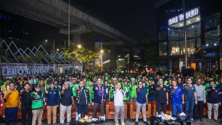 Nobar Piala Dunia Bersama Pengemudi Ojol, Kementerian UMKM Perkuat Ekosistem Ekonomi Kerakyatan
